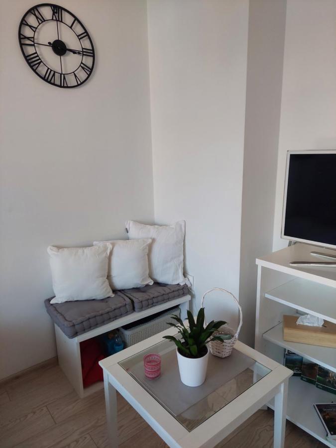 Emily Apartment Caşonia Exterior foto